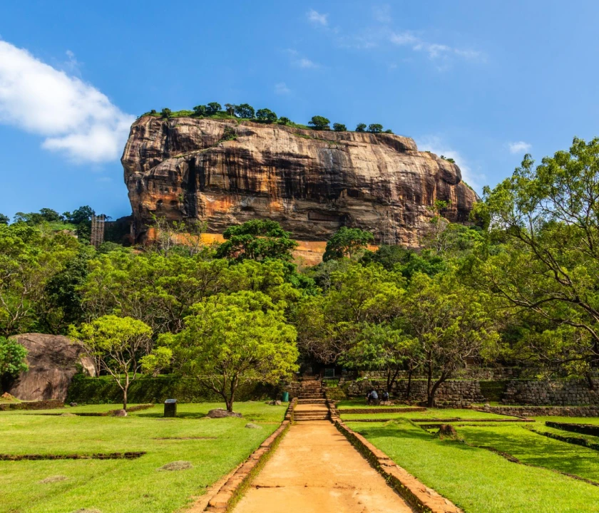 <h1>Sunrise at <em>Sigiriya</em> : A Magical Experience</h1>
