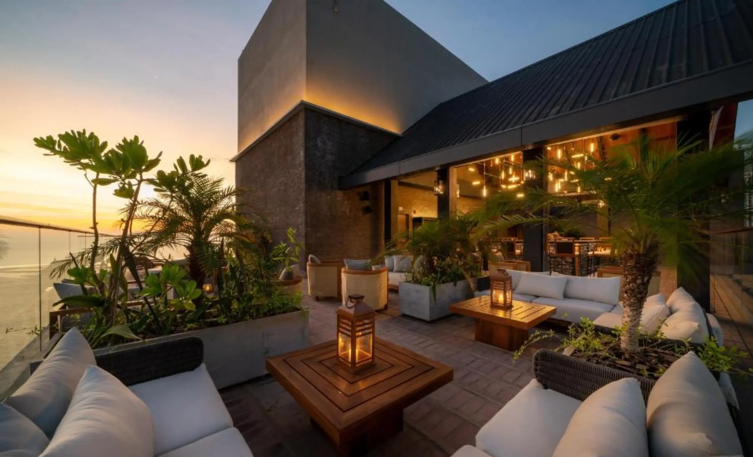 <h2>7 Days <em>Sri Lanka Honeymoon</em> Tour</h2>
